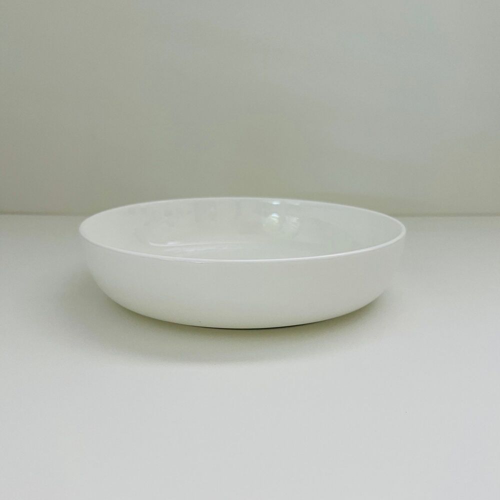 MIKASA Delray White Bone China 9" x 2" High Pasta Bowl